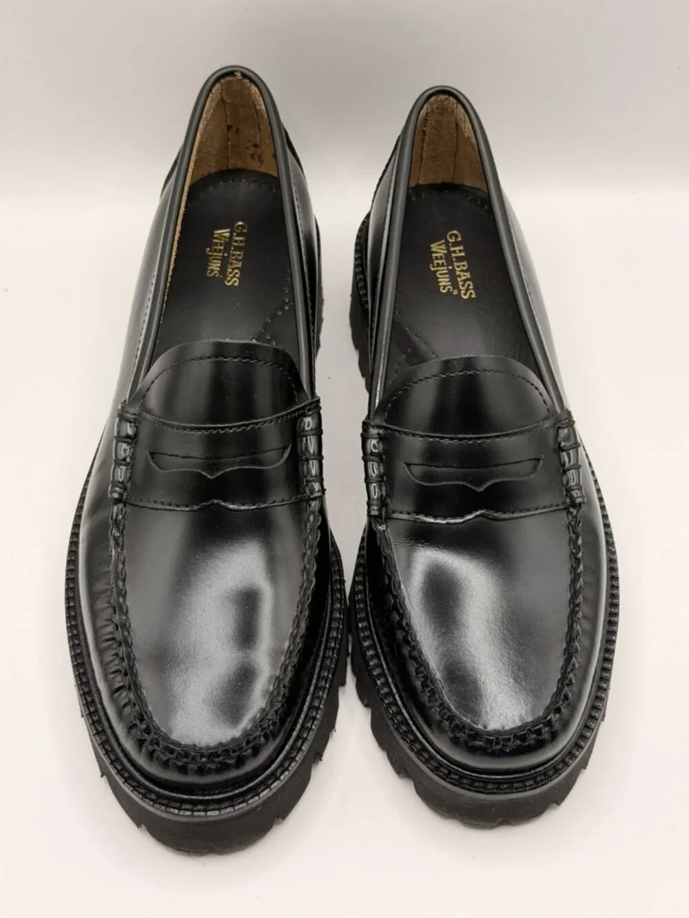 G.H. Bass Womens Whitney Weejuns Black Leather Penny Loafer Sz 10 M
